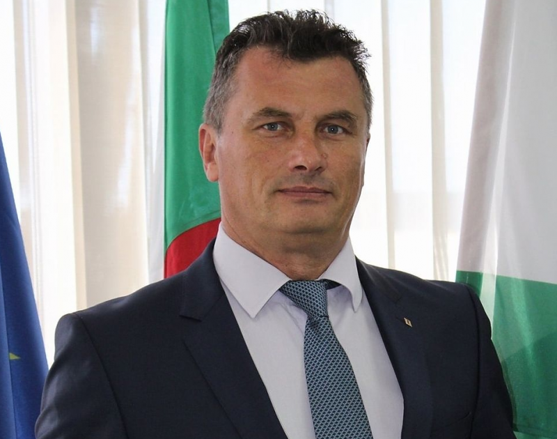 Кметът на Община Бяла Слатина Иво Цветков призова за стриктно