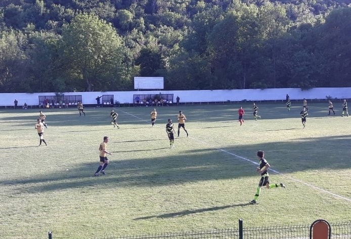 ОФК Първа Атомна завърши наравно 1 1 с Академик Свищов като