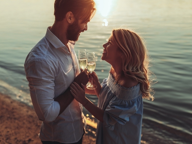 Истина е че с времето любовната връзка губи своя пламък