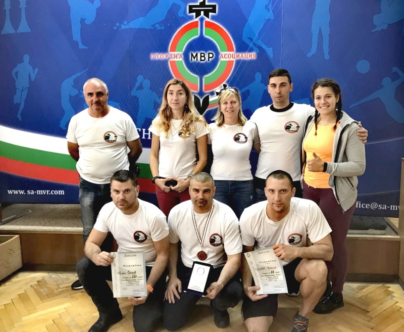 Отборът по стрелба на СК Спартак Враца при ОД на