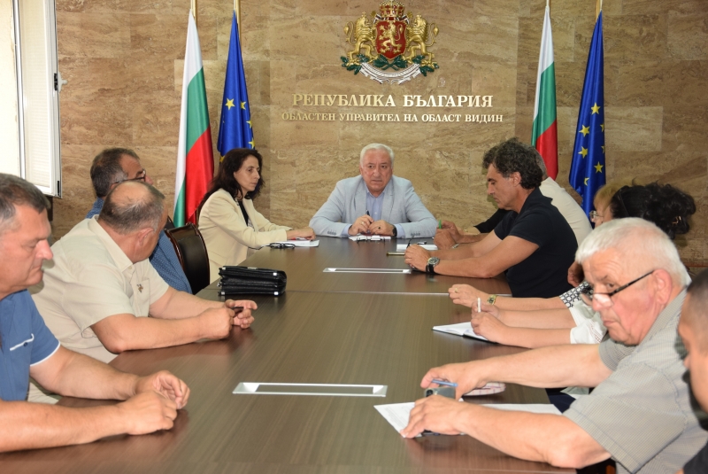 Под председателството на областния управител Огнян Асенов в Заседателна зала