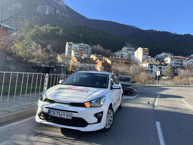 Ауди самокатастрофира на Крайречния булевард във Враца видя първо репортер