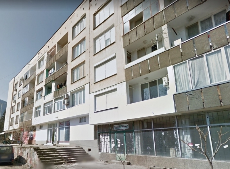 Частен съдебен изпълнител обяви на търг магазин във Враца научи