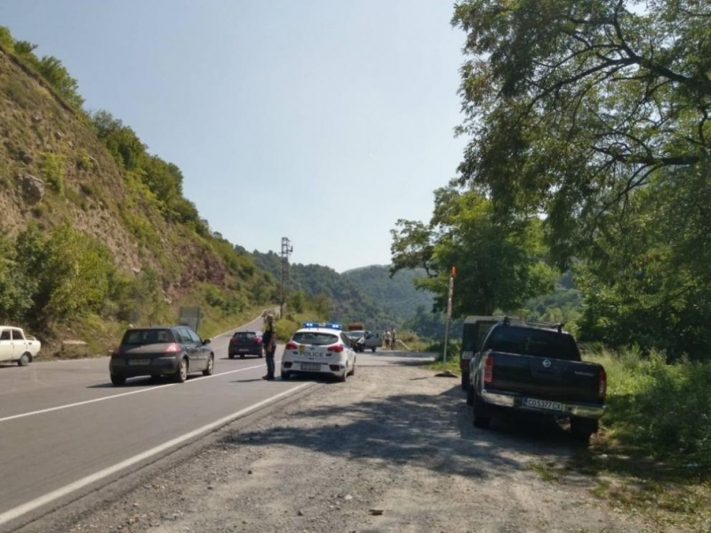 Шестима души пострадаха при катастрофа в района на Искърското дефиле