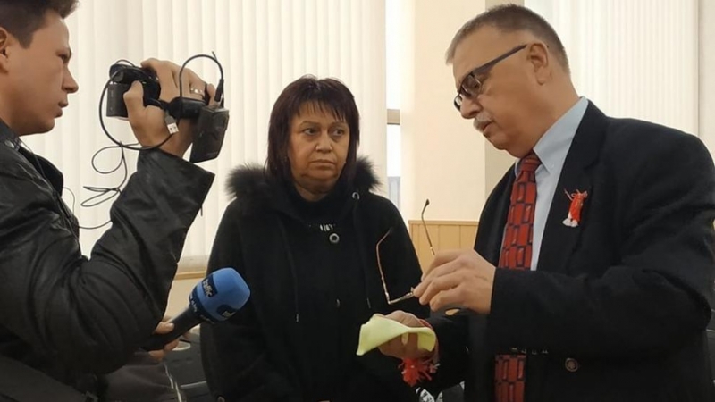 Пловдивската данъчна служителка която бе заловена в момент на получаване