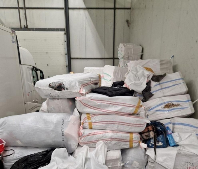 50 491 артикула по голяма част от които текстилни изделия със