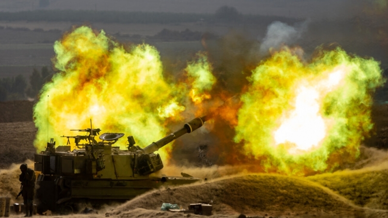 Израелски удари са нанесени в двете основни летища в Сирия