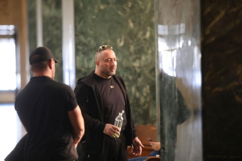 За пети път: Отложиха делото срещу Митьо Очите