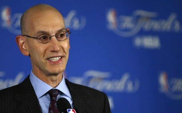 Полицията в Ню Йорк арестува млад мъж който е заподозрян