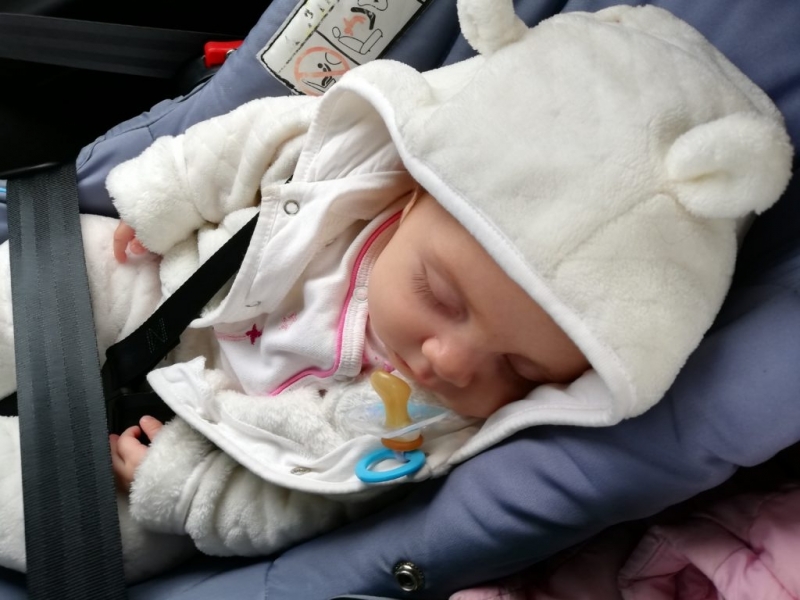 Украински родители останаха без бебето си след като пътуваха с