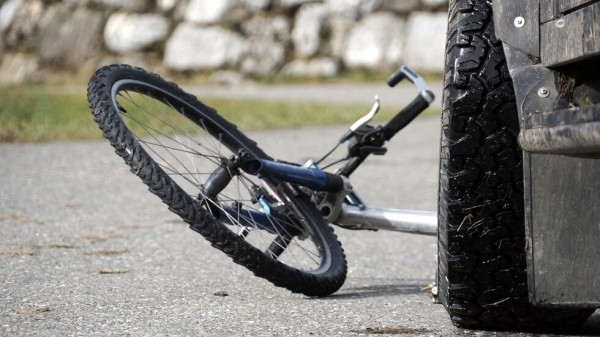 Кола помете велосипедист във Видинско съобщиха от МВР Пътният инцидент е