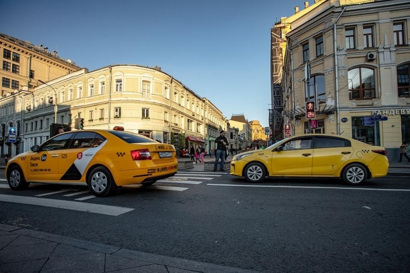Хакери вкараха Москва в задръстване като изпратиха стотици таксита на