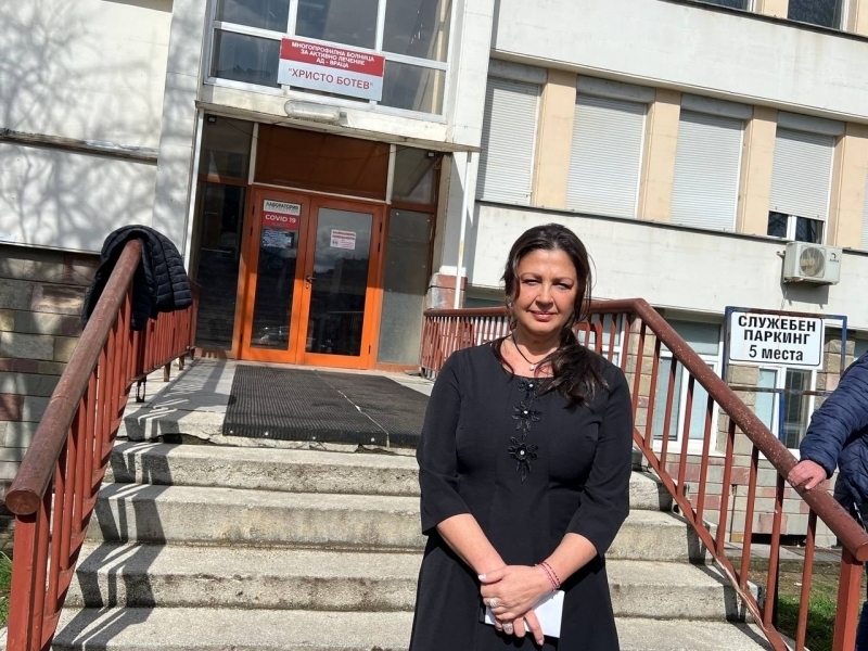 МБАЛ Христо Ботев във Враца ще има хеликоптерна площадка съобщи