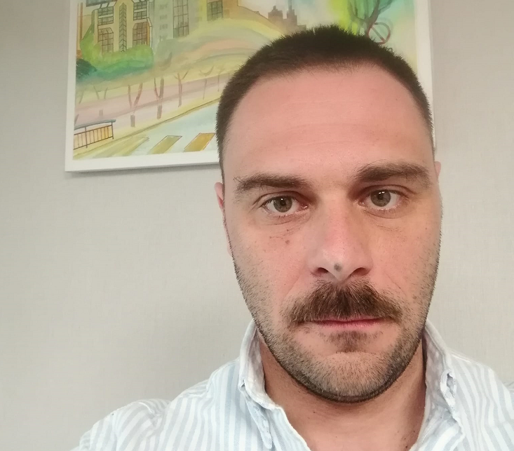 Стефан Милков напусна поста директор на Драматичен театър Драгомир Асенов