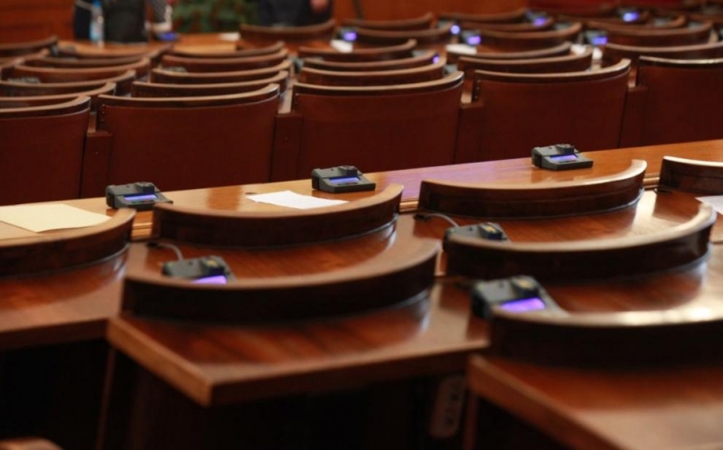 Парламентът прие промените в Изборния кодекс на първо четене За