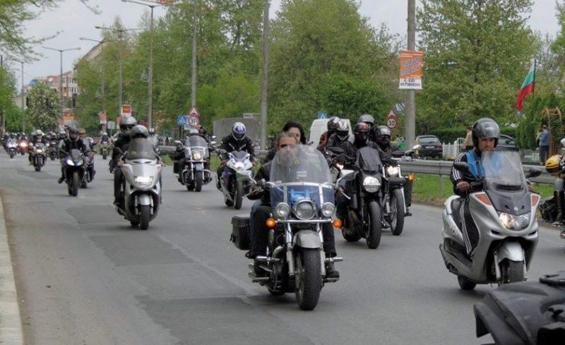 Тридневен мотосъбор започва от днес в Лом съобщиха от местната