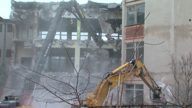 Старите сгради във Враца ще бъдат премахнати научи агенция BulNews Министерството