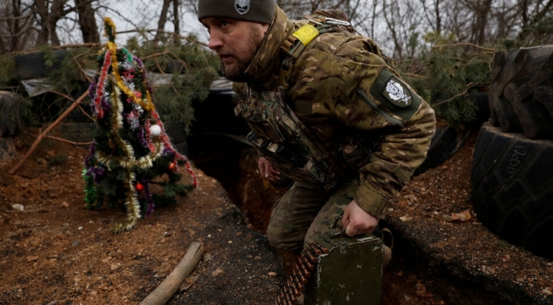 Русия е предприела мащабно нападение срещу Соледар в Източна Украйна,