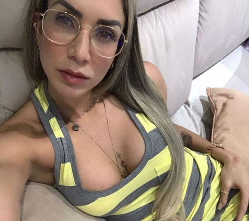 Определяната като най секси волейболистка в света Тайса Менезеш взриви социалните