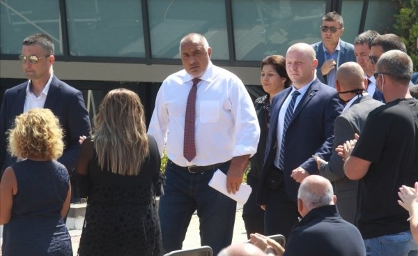 Вчера по обед се случи нещо чудно Десет години българите