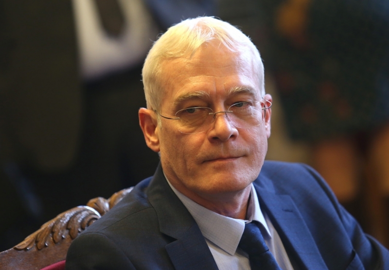 Депутатите в Народното събрание вкараха като извънредна точка изслушване на