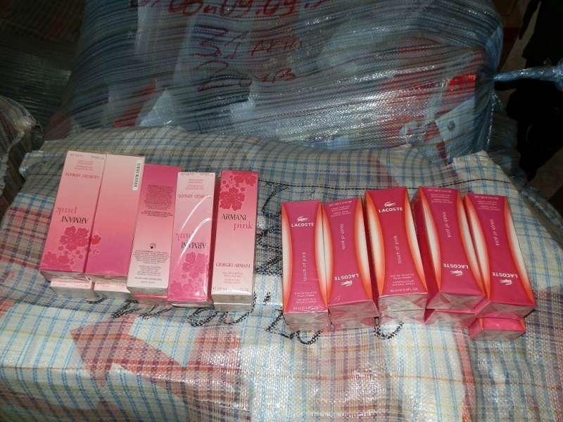Над 1200 парфюма и тоалетни води със съмнения че са