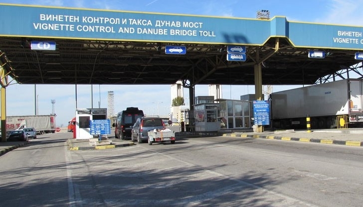 Екипи на РЗИ дежурят денонощно на ГКПП Дунав мост 2