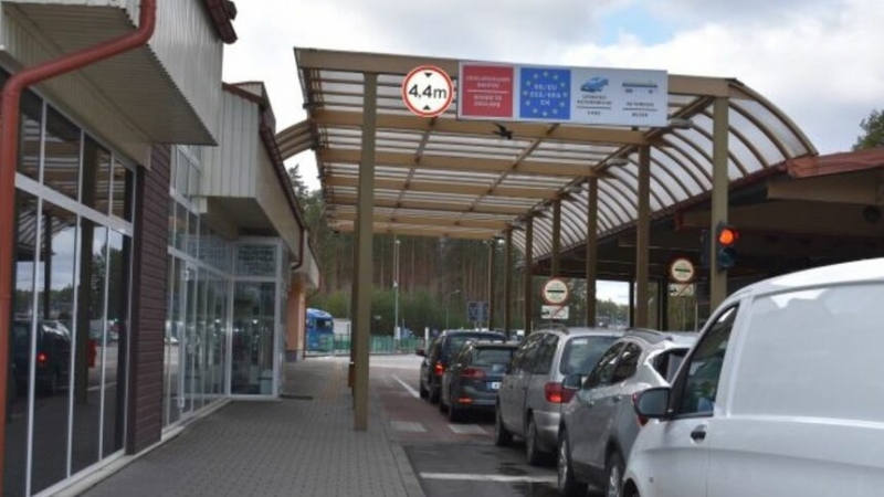 Митническата служба на Литва публикува инструкция към собствениците на автомобили