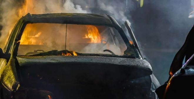 Мъж запали колата на съпругата си след скандал в Монтанско
