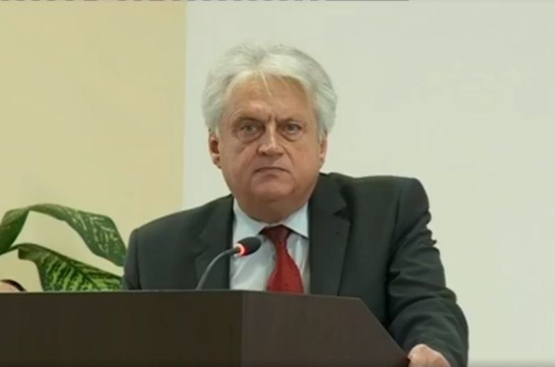 Откриха разписки от машините на вота в дома на кандидат депутат