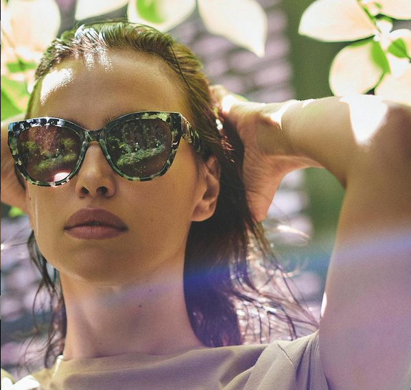 Ирина Шейк се отдаде на работа Като един от най търсените