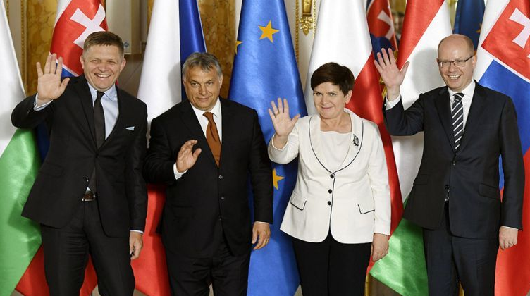 Една година след ултиматума на т нар Вишеградска четворка европейските