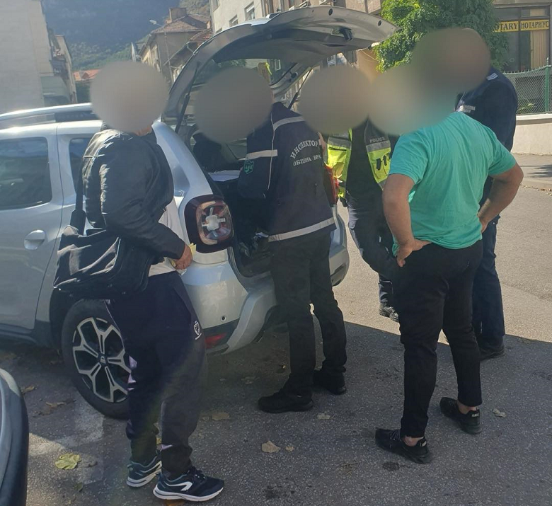 Инспекторатът във Враца състави над 50 акта за нарушения /снимки/