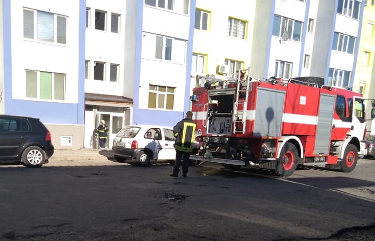 Куриоз! Притеснени близки влязоха с пожарна в дома на дядо в Монтана, оказа се, че ги игнорирал
