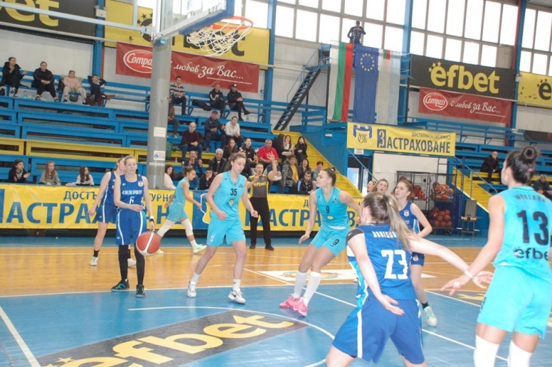 Баскетболистките на Монтана се поизмъчиха но в крайна сметка победиха