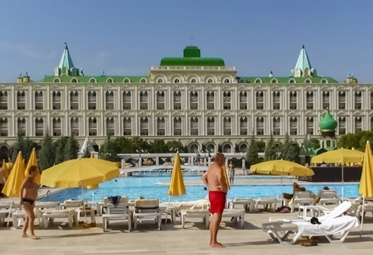 28 годишен турист от Великобритания опита да измами турски хотел но