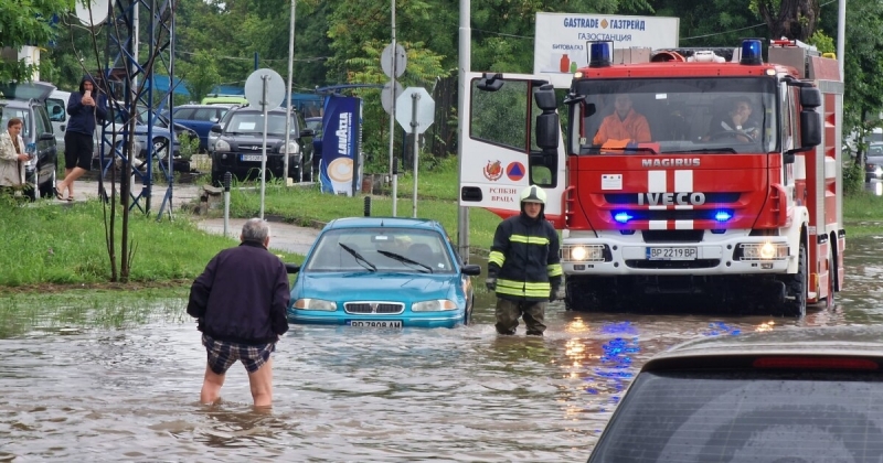 Продължава отводняването на имоти във Видинско съобщиха от пресцентъра на