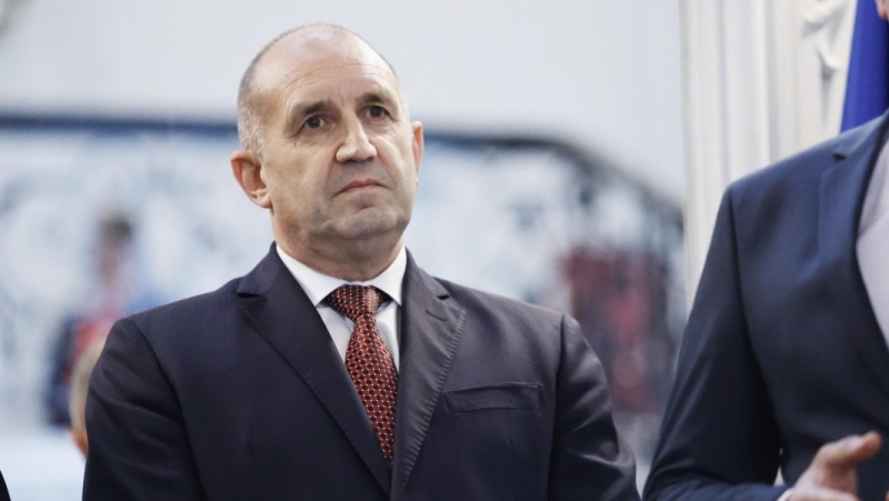 Радев обвини правителството за пожарите