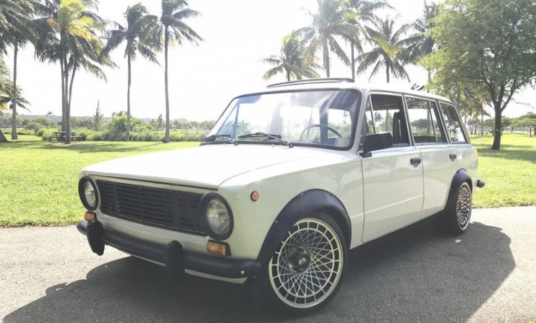 Автомобил ВАЗ 2102 от 1985 година е обявен за продажба в