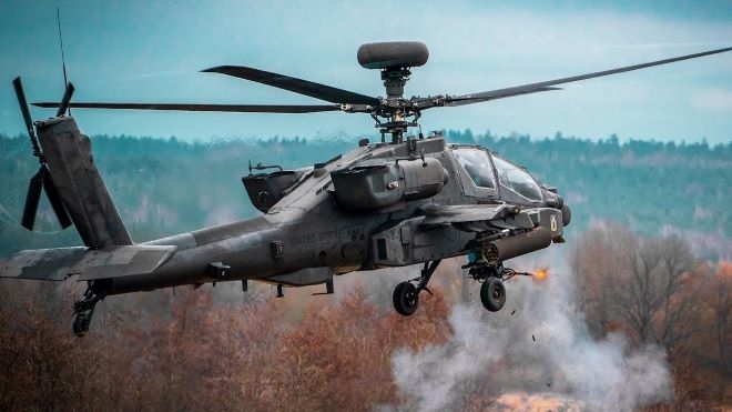 Съединените щати ще предоставят на Полша осем хеликоптера Апачи докато