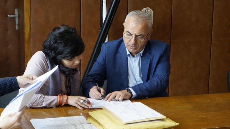 Четири фирми желаят да осъществяват зимното снегопочистване на територията на