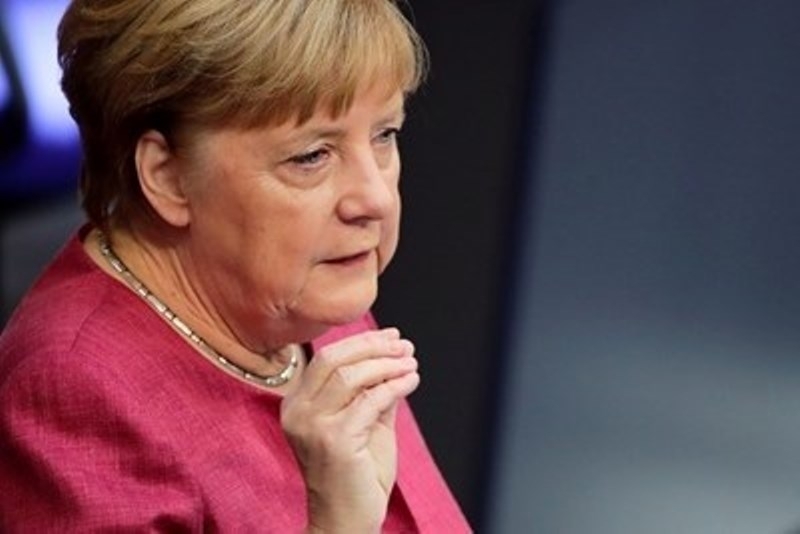 Германските федерални и регионални лидери решиха да отложат за 25