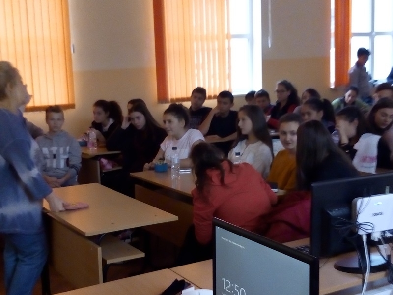 По инициатива на Средно училище „Христо Ботев“-Враца и във връзка