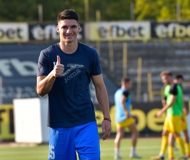 Отборът на Монтана изпраща с победа 2021 година Без някои от