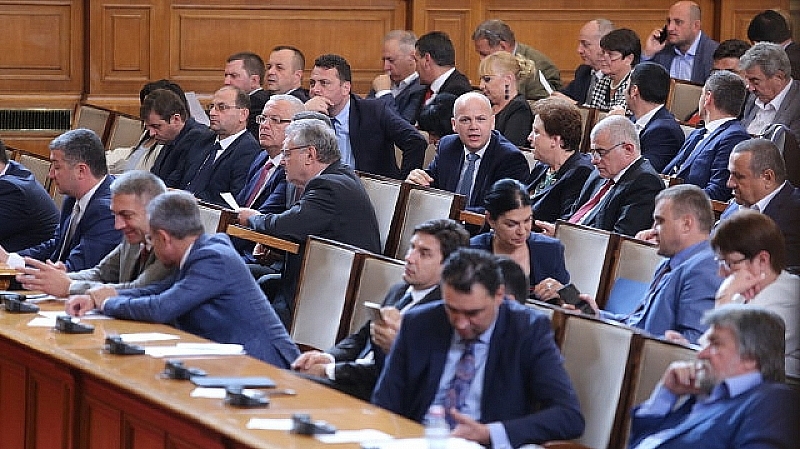 От ”Воля” и ”Атака” зависи дали кабинетът "Борисов 3" ще падне
