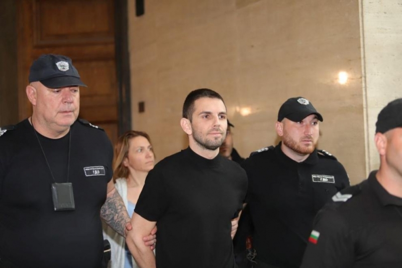 Случаят с Агенция „Митници“: Стефан Димитров остава в ареста
