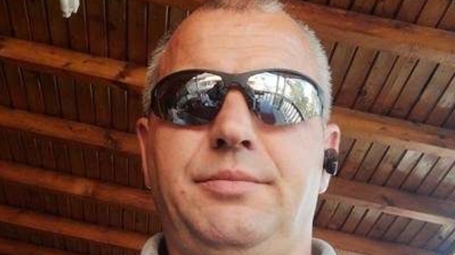 Съпругата на 44 годишния Георги Нанчев е била накичена с бижутата