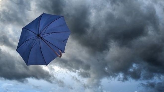 Оранжев код за опасно силен вятър е обявен за днес в