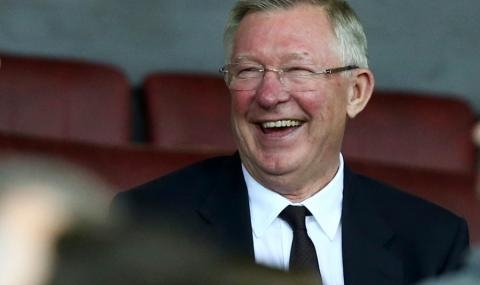 Бившият треньор на Манчестър Юнайтед сър Алекс Фъргюсън беше изписан