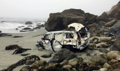 23 годишна американка оживя по чудо след като падна с автомобила